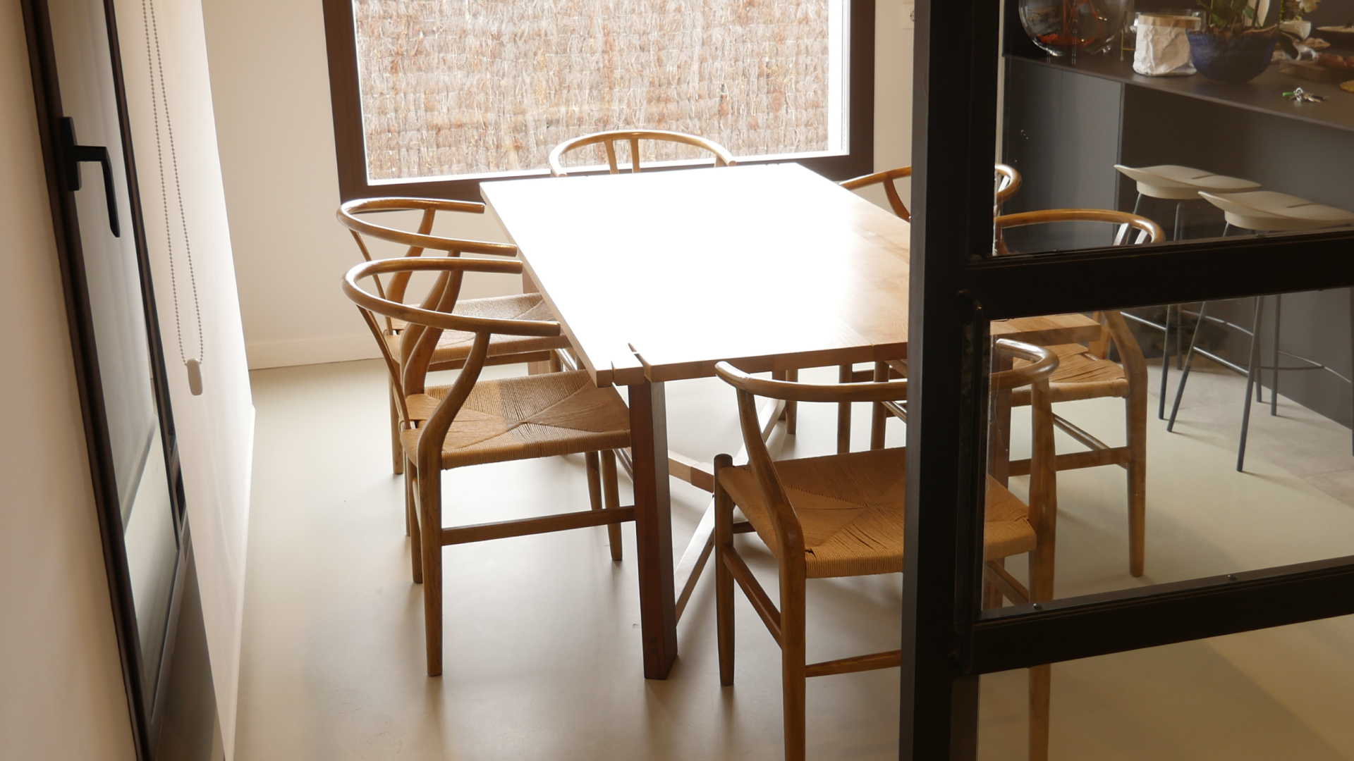 Mesa de comedor - Unai Beltrán